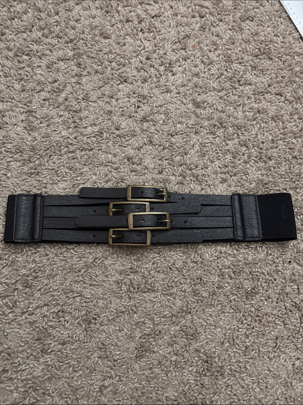 Black Triple-Buckle Elastic Waist Belt
